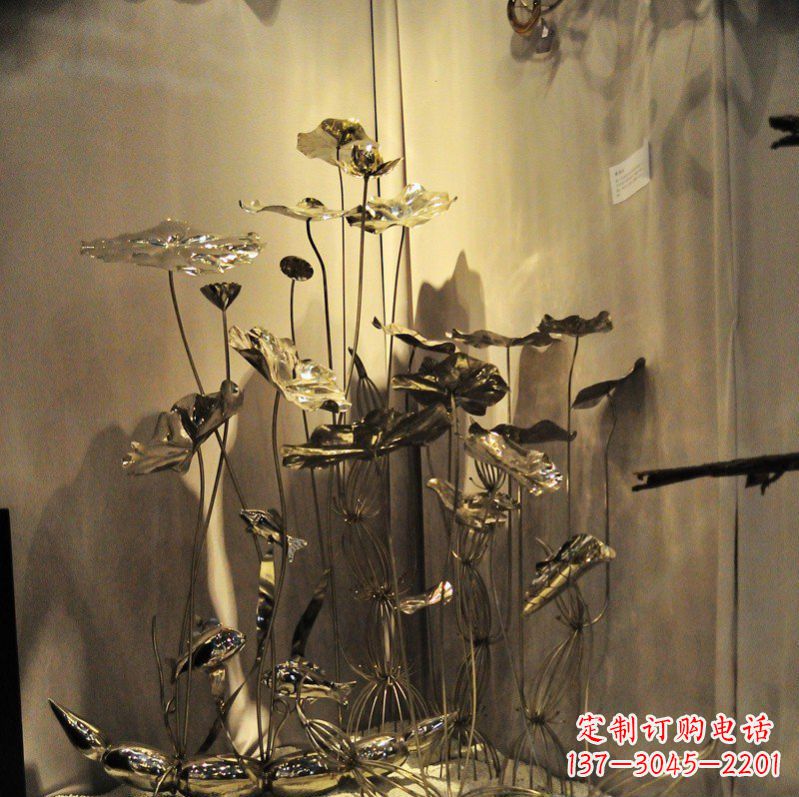 山西莲花雕塑-造型优雅,精致美观