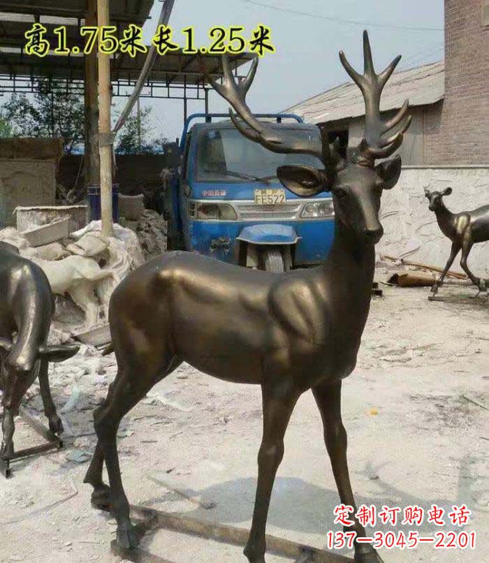 山西艺术精美,高品质鹿铜雕塑