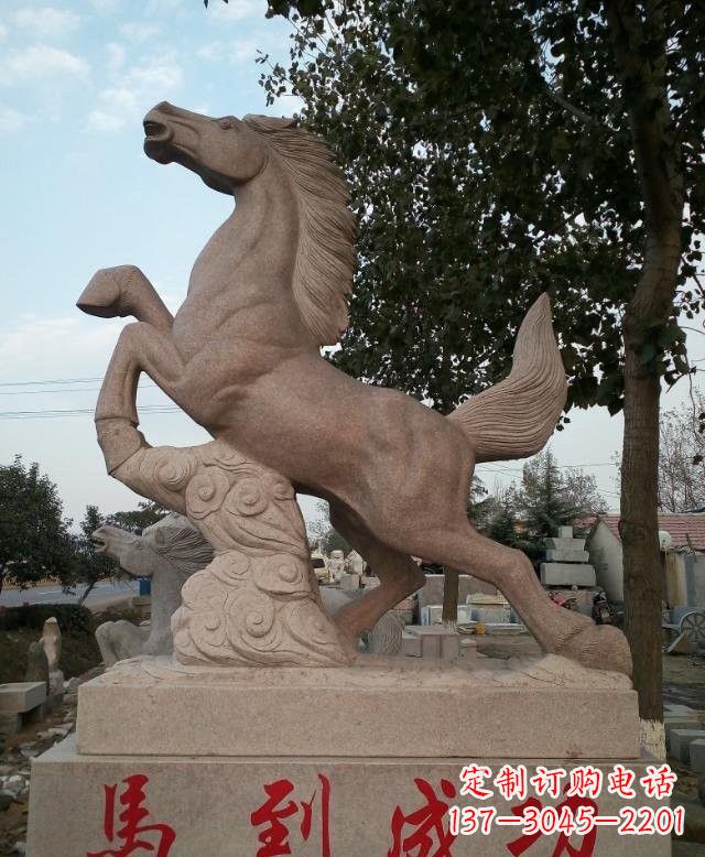 山西精美细腻的马到成功石雕塑