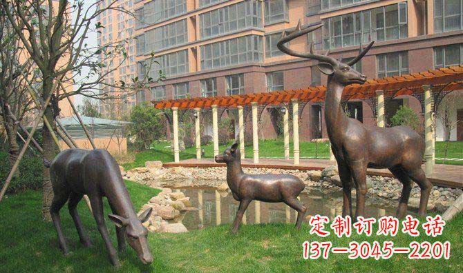 山西梅花鹿雕塑，永葆大自然的美丽