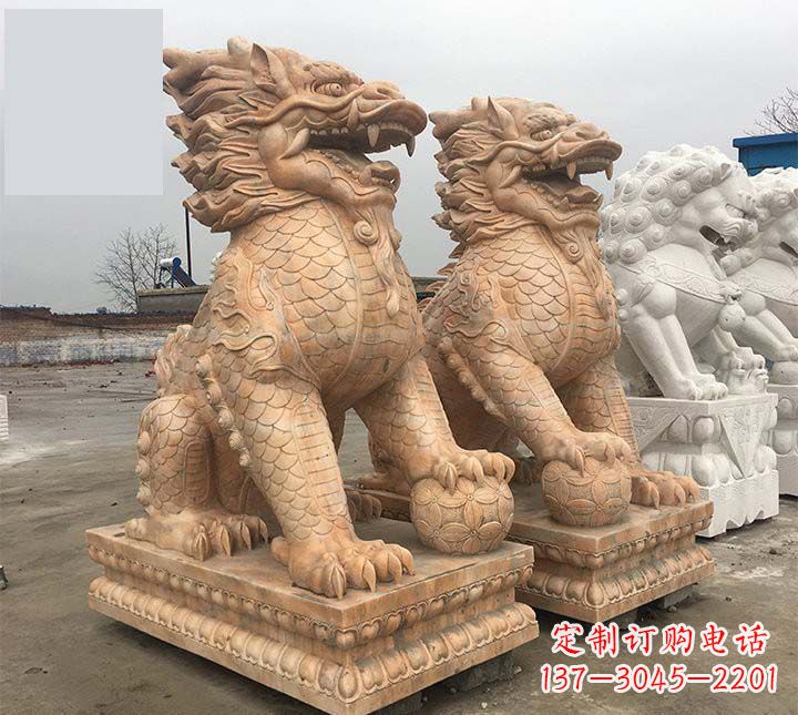 山西门口踩球麒麟石雕