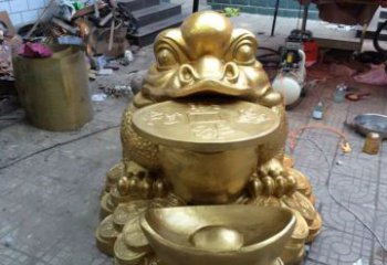 山西铜质金蟾招财动物雕塑