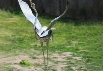 山西高端定制丹顶鹤展翅不锈钢雕塑