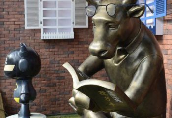 山西看书的牛卡通动物铜雕：艺术品级的制作品质