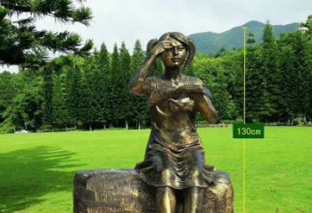 山西精美的女孩铜雕塑，展现活力与青春
