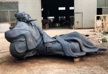 山西李白醉卧铜雕塑，抒写出豪迈之气