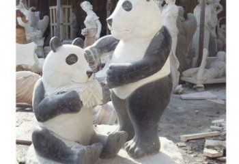 山西母子熊猫石雕，传达真挚的亲情