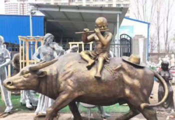山西专为儿童量身定制的牧童骑在牛背吹笛铜雕