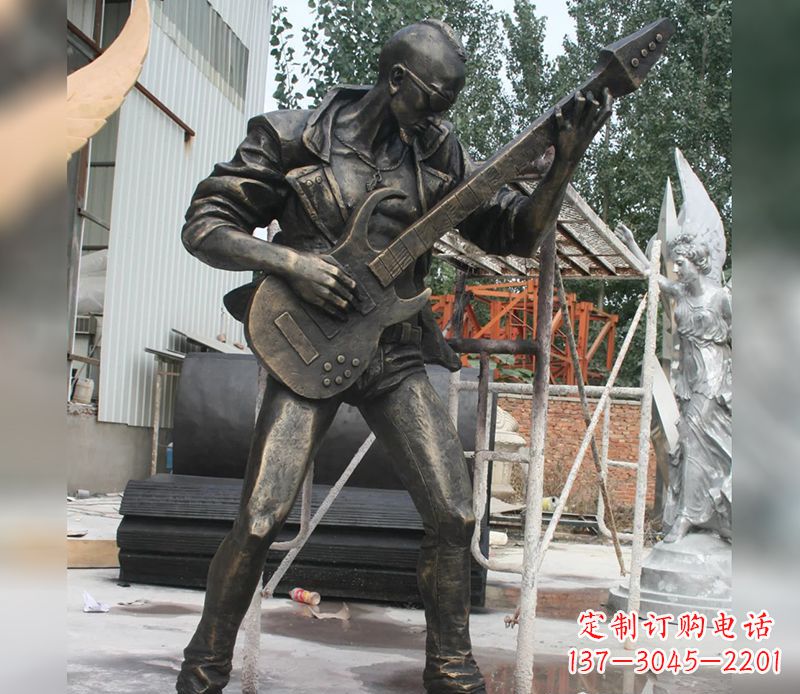 山西艺术化的铜雕吉他,给你不一样的审美体验