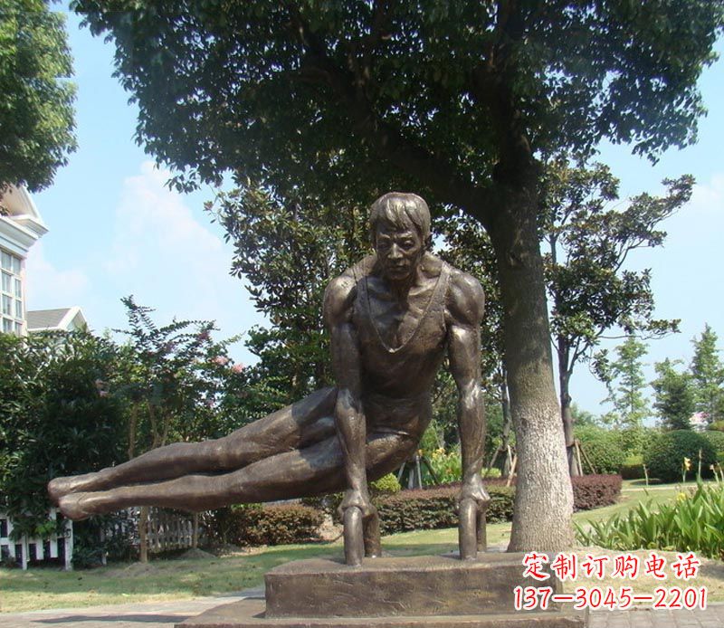山西集运动员精神于一身的铜雕
