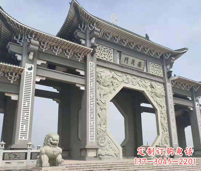 山西南天门牌坊石雕,工艺精美,精雕细琢