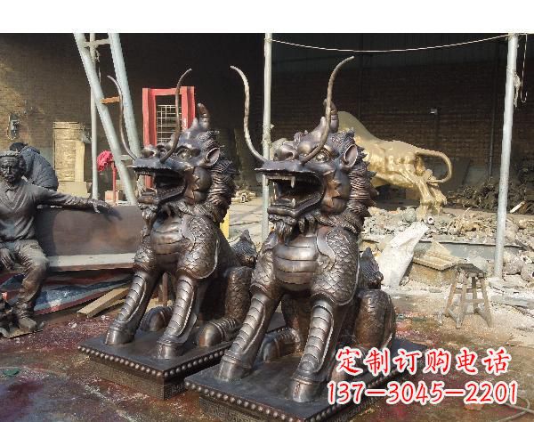 山西中领雕塑打造精美辟邪麒麟铜雕