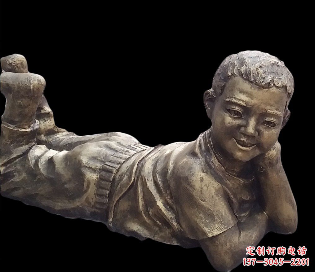 山西令人惊叹的青春少年雕塑