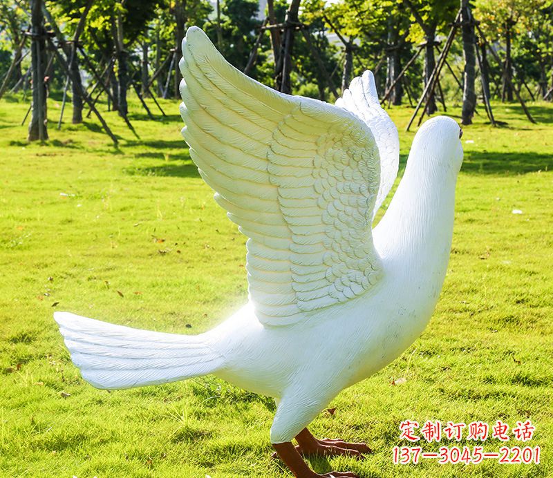 山西青岛城市雕塑 少女与和平鸽