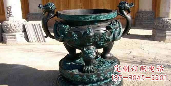 山西精美青铜祭祀圆香炉雕塑