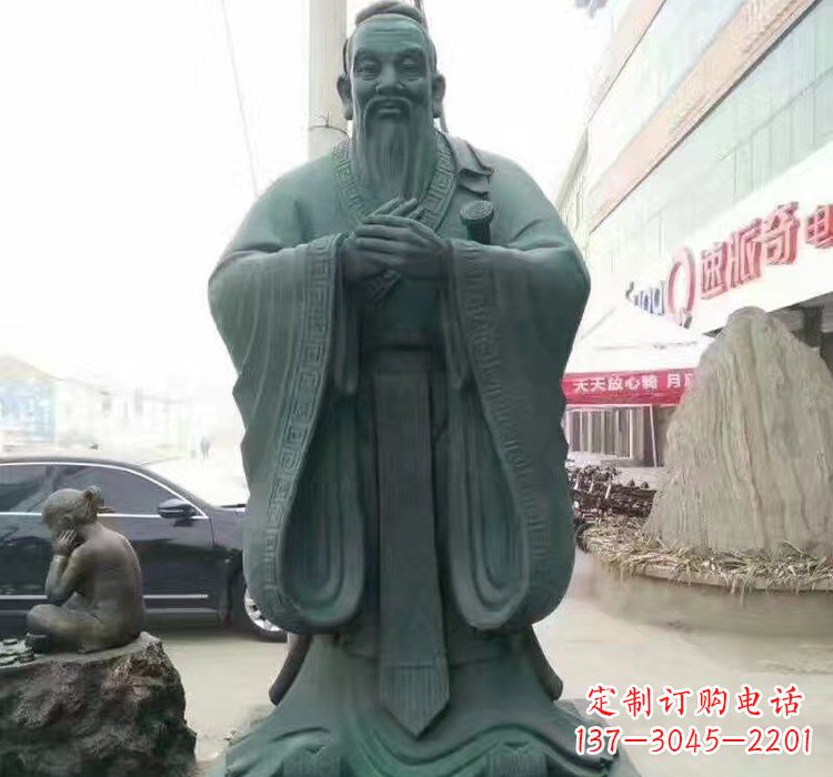 山西精美的青铜孔子雕像