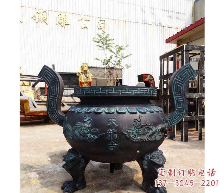 山西青铜寺庙广场香炉