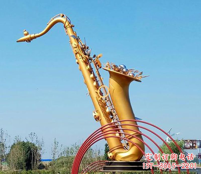 山西萨克斯景观铜雕