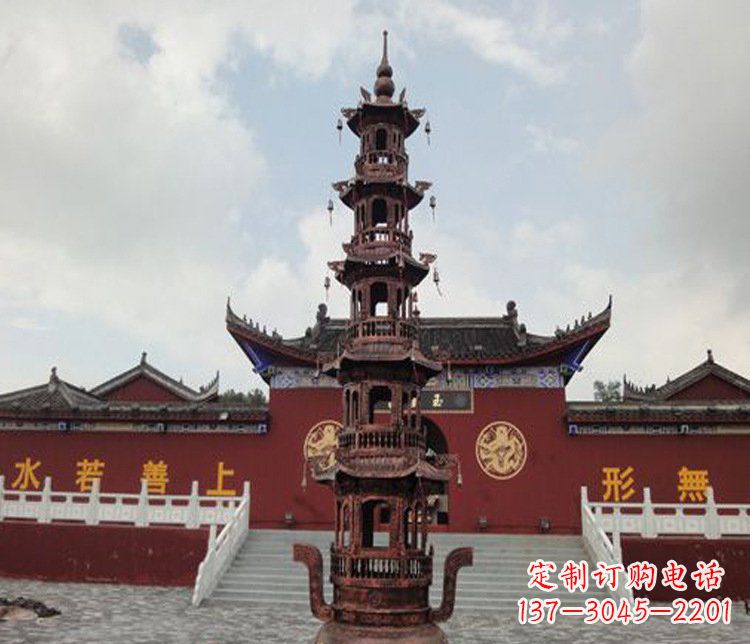 山西三足铜香炉雕塑,精美绝伦