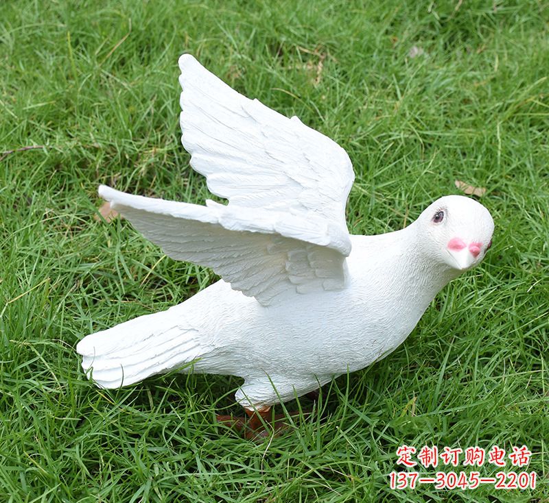 山西象征和平的少女和平鸽雕塑