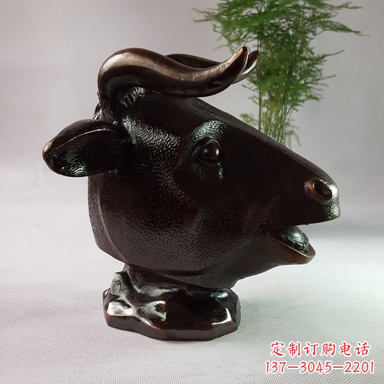 山西铸铜牛的雕塑,尽显您的牛年风采