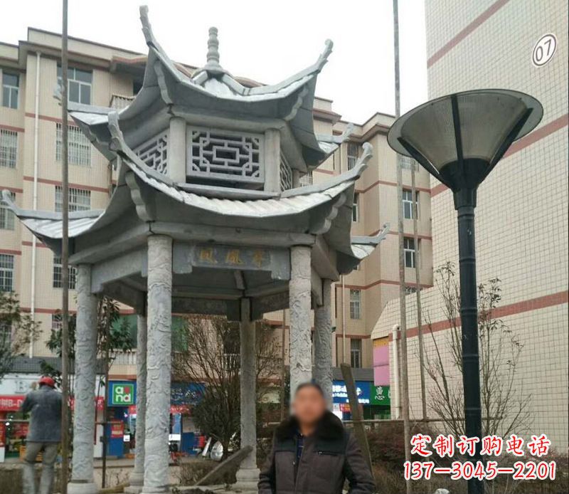 山西双层六角凉亭石雕