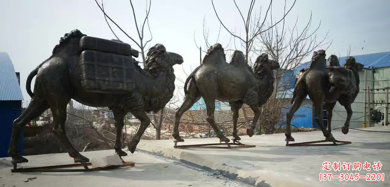 山西丝绸之路铜骆驼雕塑