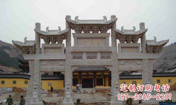 山西寺庙景观三门五楼石牌坊