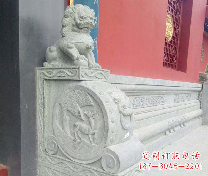 山西寺庙景观狮子石门墩抱鼓石