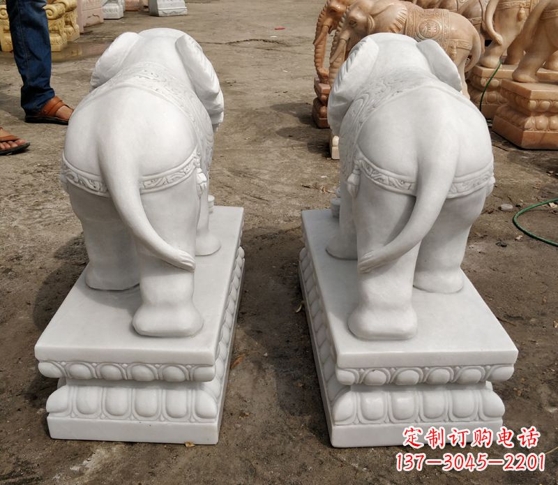 山西寺庙石雕大象