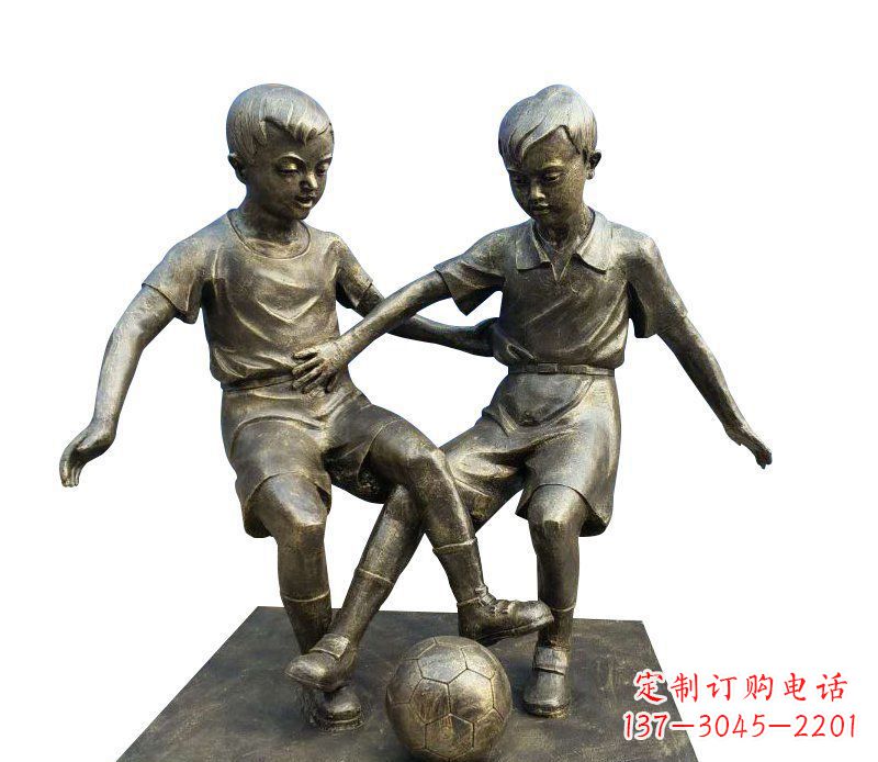 山西踢足球的儿童铜雕 (2)
