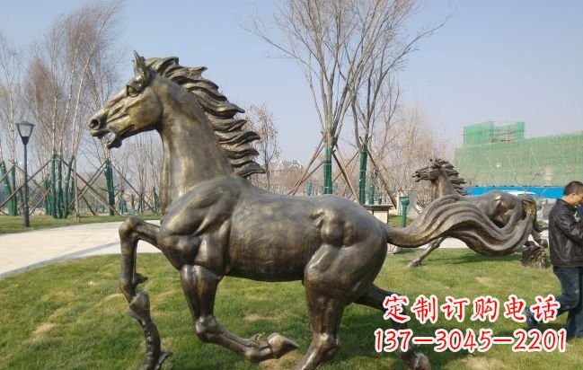 山西铜雕奔马