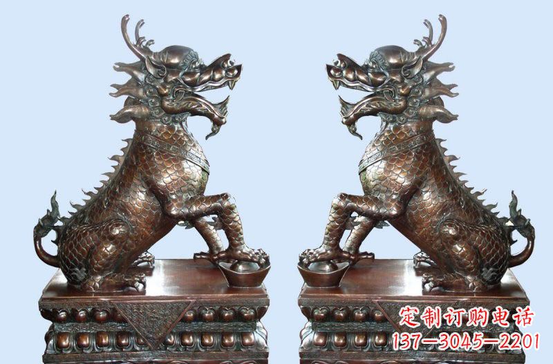 山西铜雕踩元宝招财麒麟