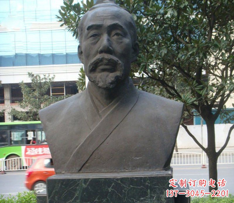 山西铜雕管仲名人雕塑肖像