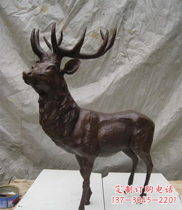 山西铜雕小鹿公园动物雕塑