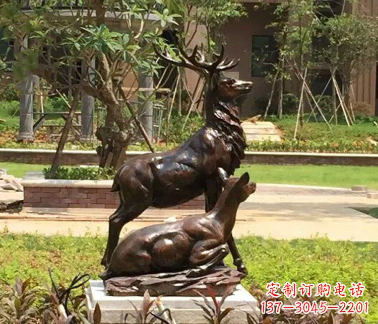 山西铜雕园林梅花鹿雕塑摆件