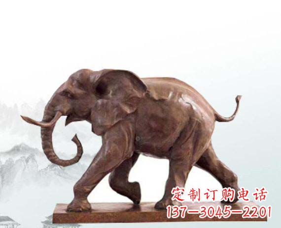 山西晚霞红大象公园动物石雕