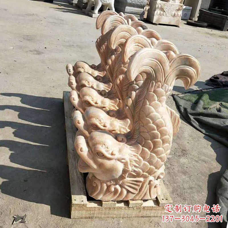 山西晚霞红喷水鱼石雕-园林水景喷泉动物雕塑摆件