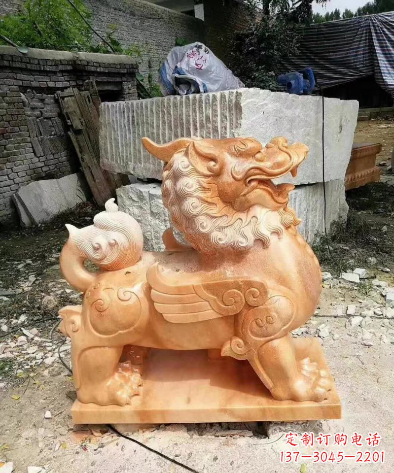 山西晚霞红貔貅雕塑1