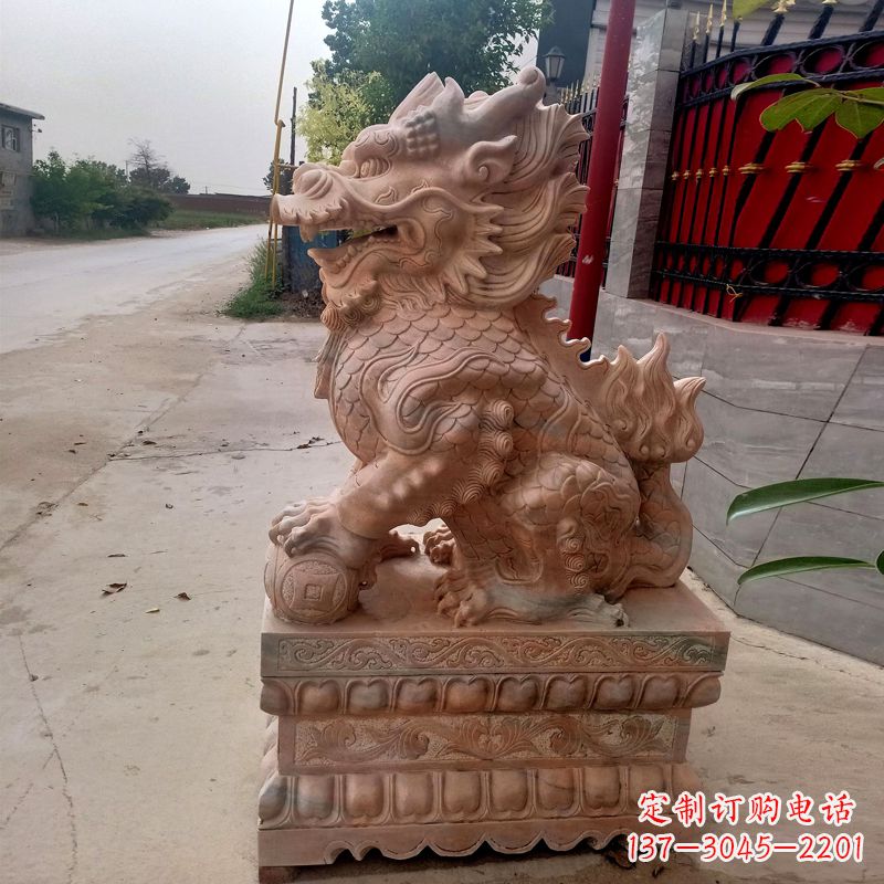 山西晚霞红麒麟石雕