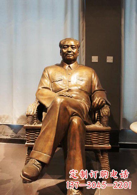 山西伟大的主席铜雕像