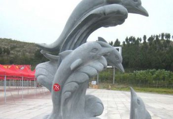 山西青石海豚雕塑由中领雕塑制作，是一款以海豚…