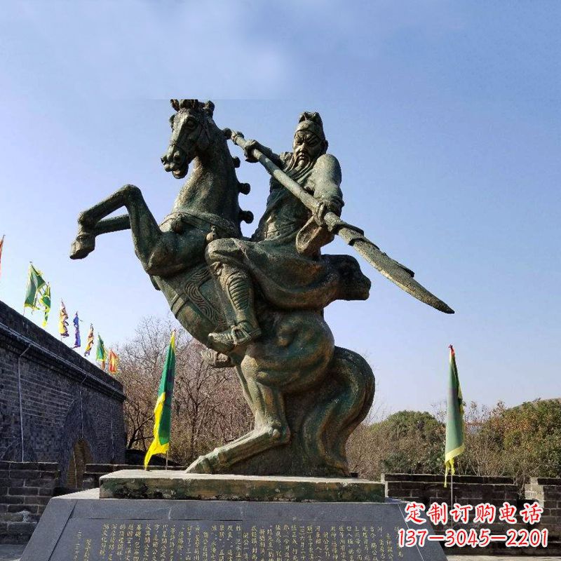 山西五虎上将关羽骑马舞大刀铜雕景观
