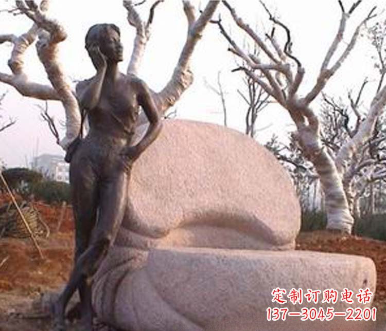 山西现代女人打电话铜雕