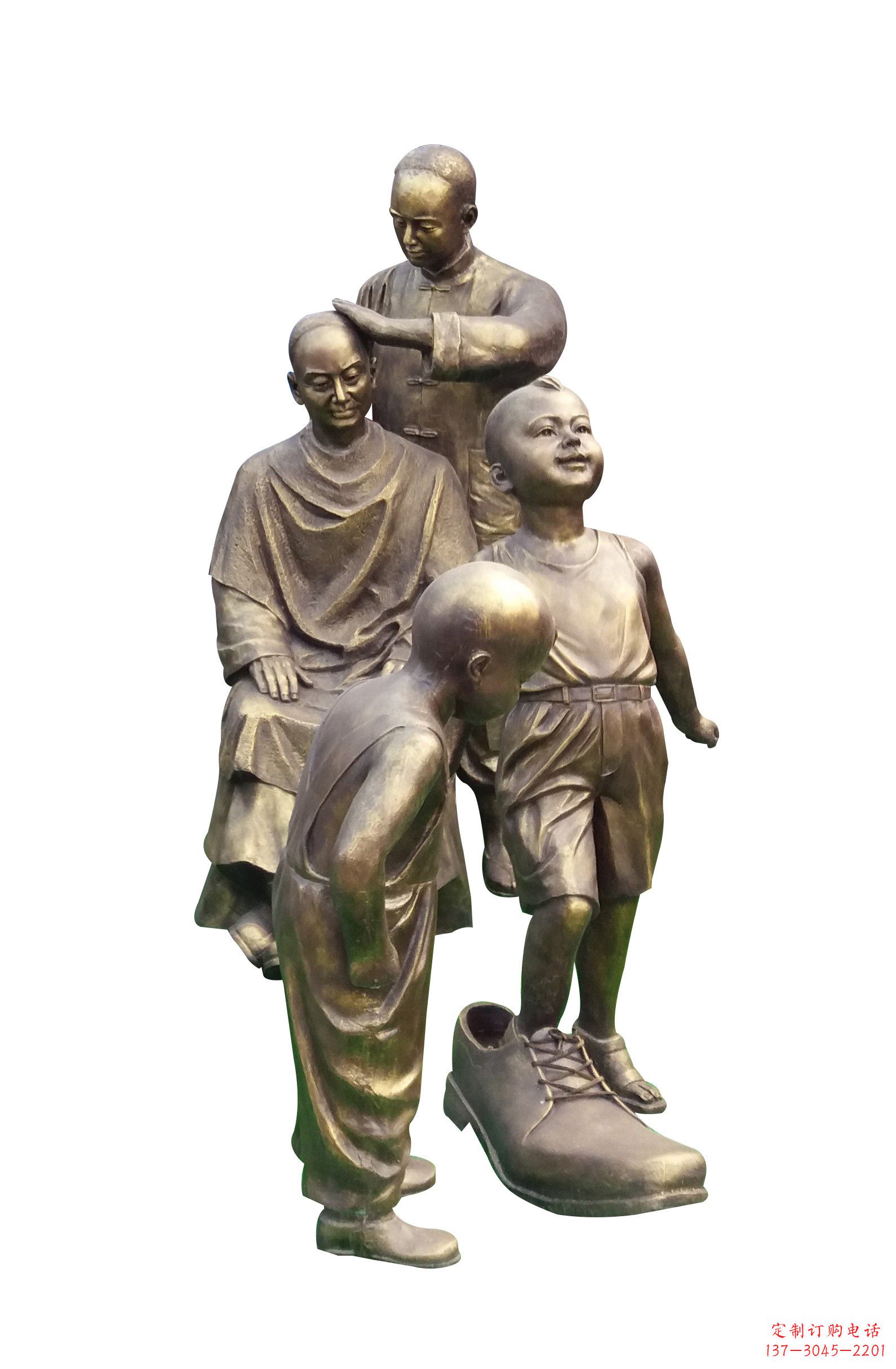 山西小孩穿大鞋 剃头铜雕像