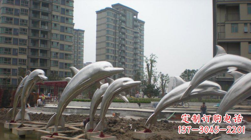 山西小区不锈钢跳跃海豚雕塑