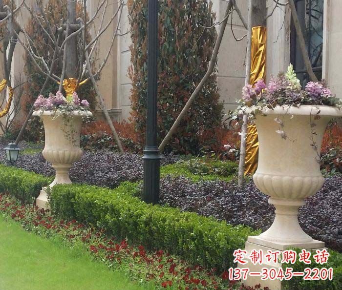 山西小区景观汉白玉花盆石雕