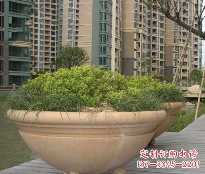 山西小区景观晚霞红花盆石雕