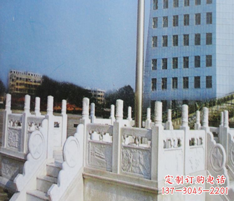 山西校园汉白玉升旗台景观石雕
