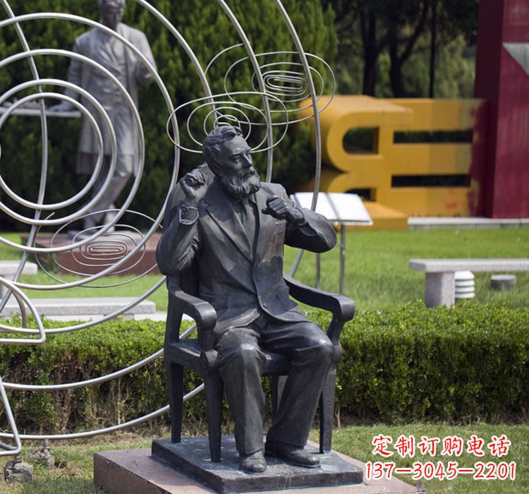 山西校园名人诺贝尔铜雕